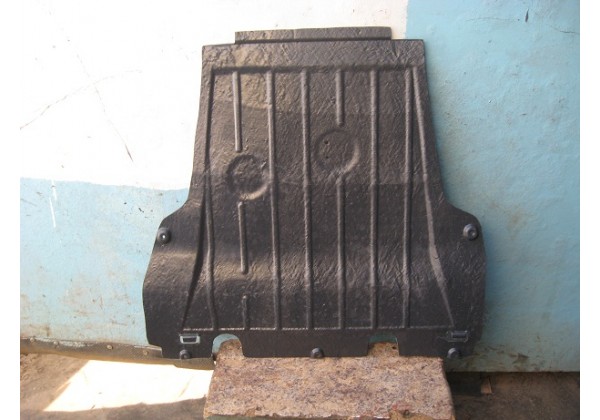 Захист двигуна пластиковий Renault Kangoo (KC/FC) 03 - 08, Clio III (R0/1) 05 - 09, Modus (F/JP0) 04 - 07, 8200540585 *